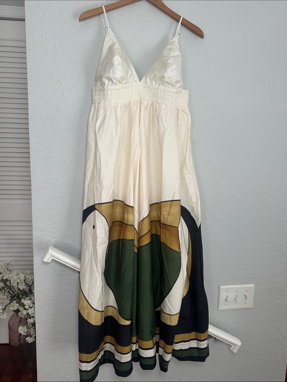NEW FARM Rio Cream Toucan Maxi Dress Green Gold Tuca Exotic Tropical Resortwear - Picture 3 of 12
